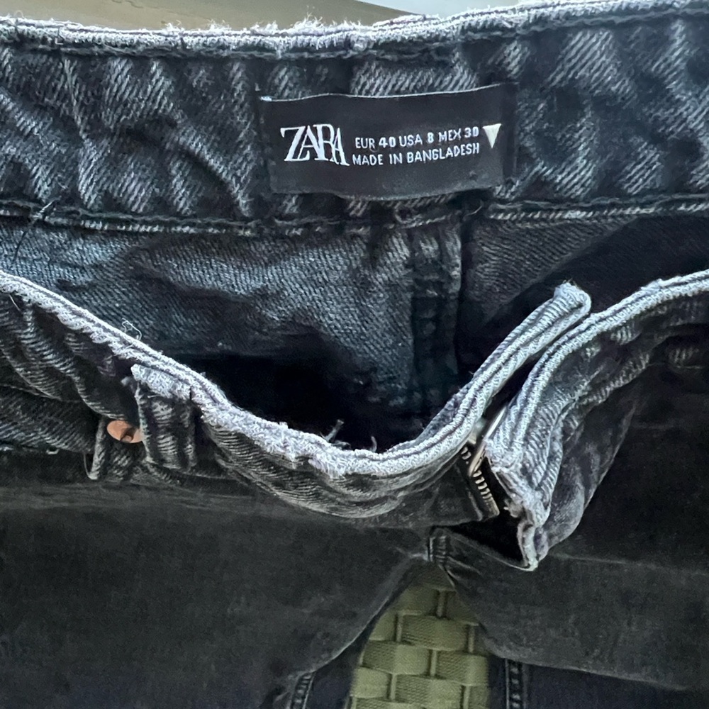 Zara Women's Black Mom Jeans